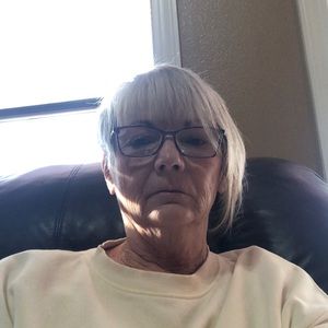 Meet your Posher, Jeanette